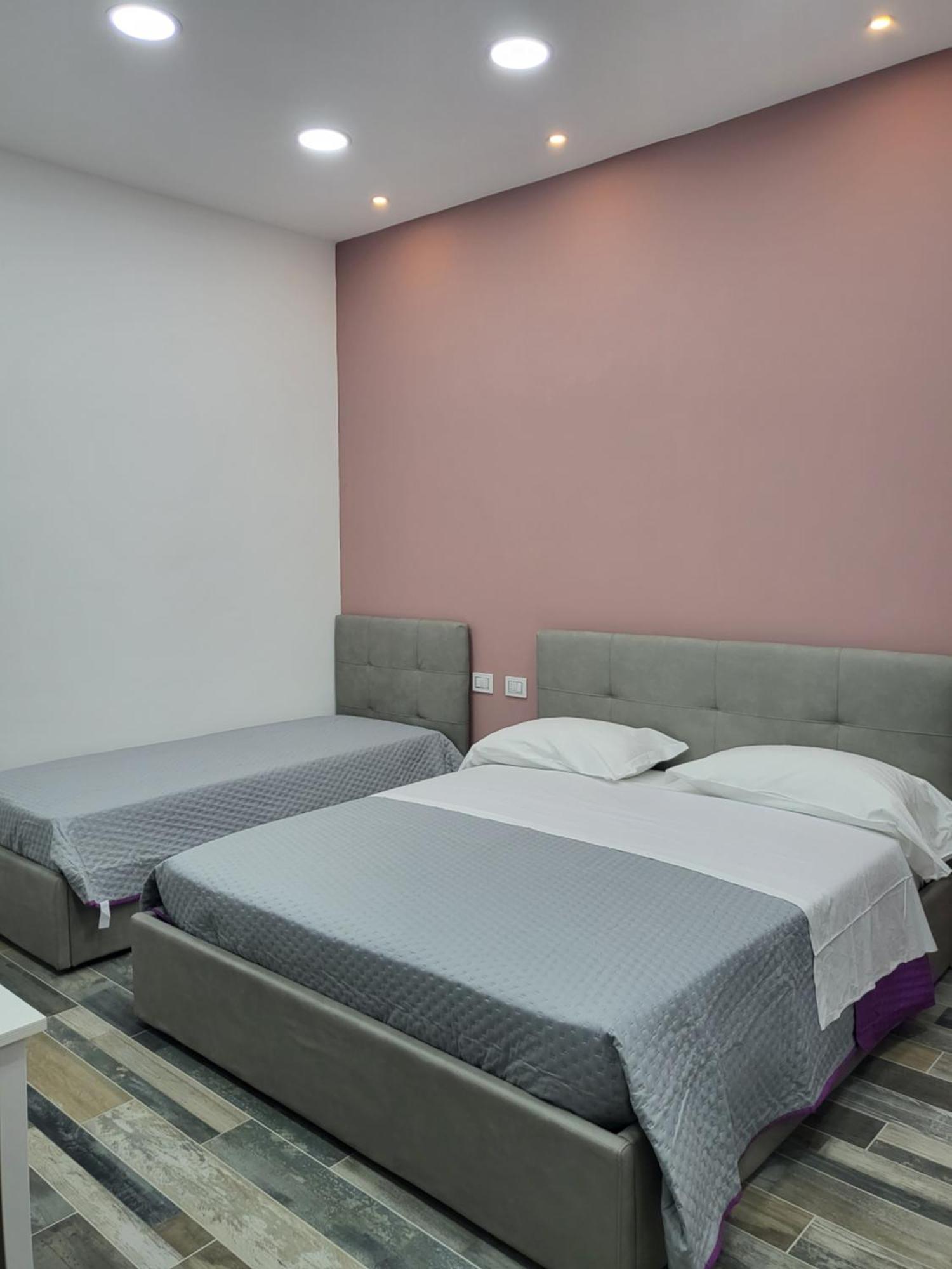 L'Approdo Di Dante Apartment Naples Exterior photo