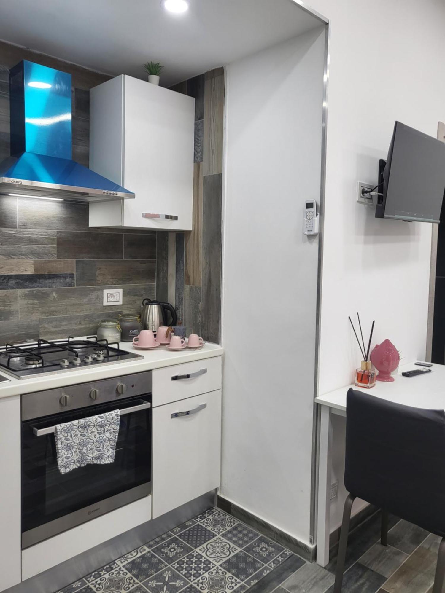 L'Approdo Di Dante Apartment Naples Room photo